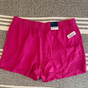 OLD NAVY // HOT PINK FLOWY SHORTS